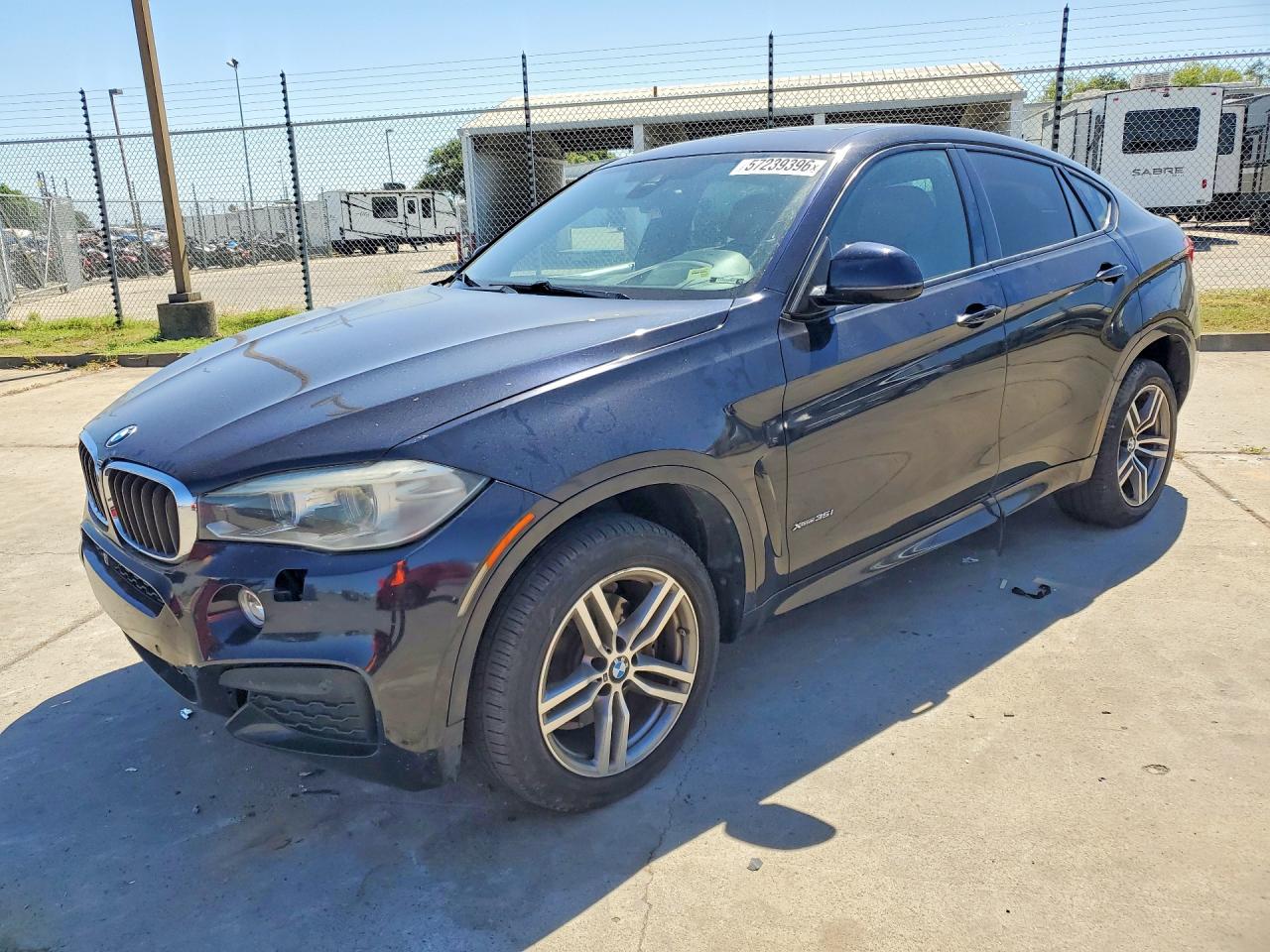 2016 BMW X6 xDrive35i, VIN 5UXKU2C55G0N80449 — Front end
