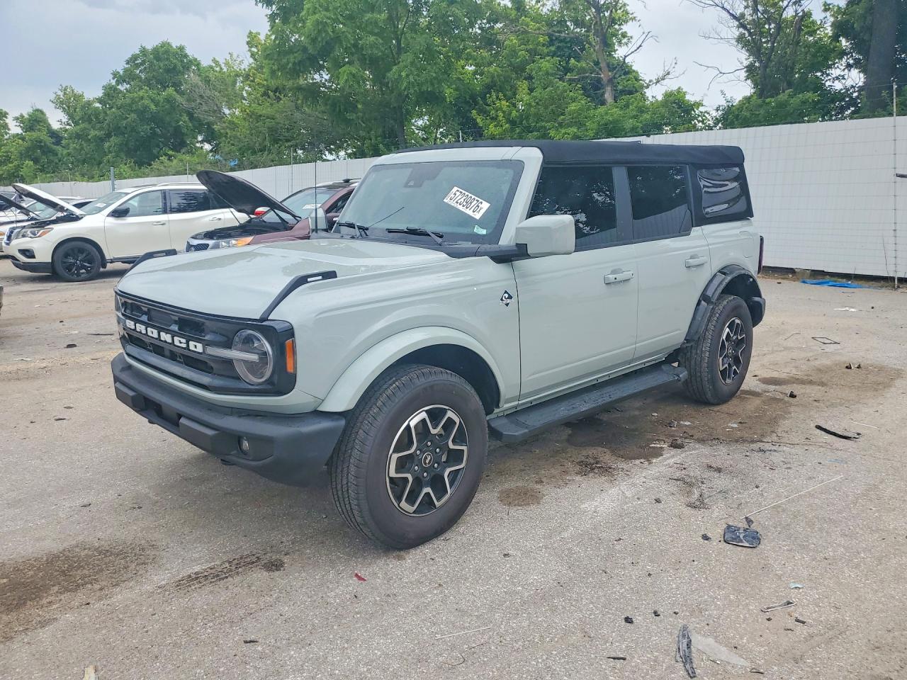 2021 Ford Bronco Big Bend, VIN 1FMDE5BHXMLB05051 — Side