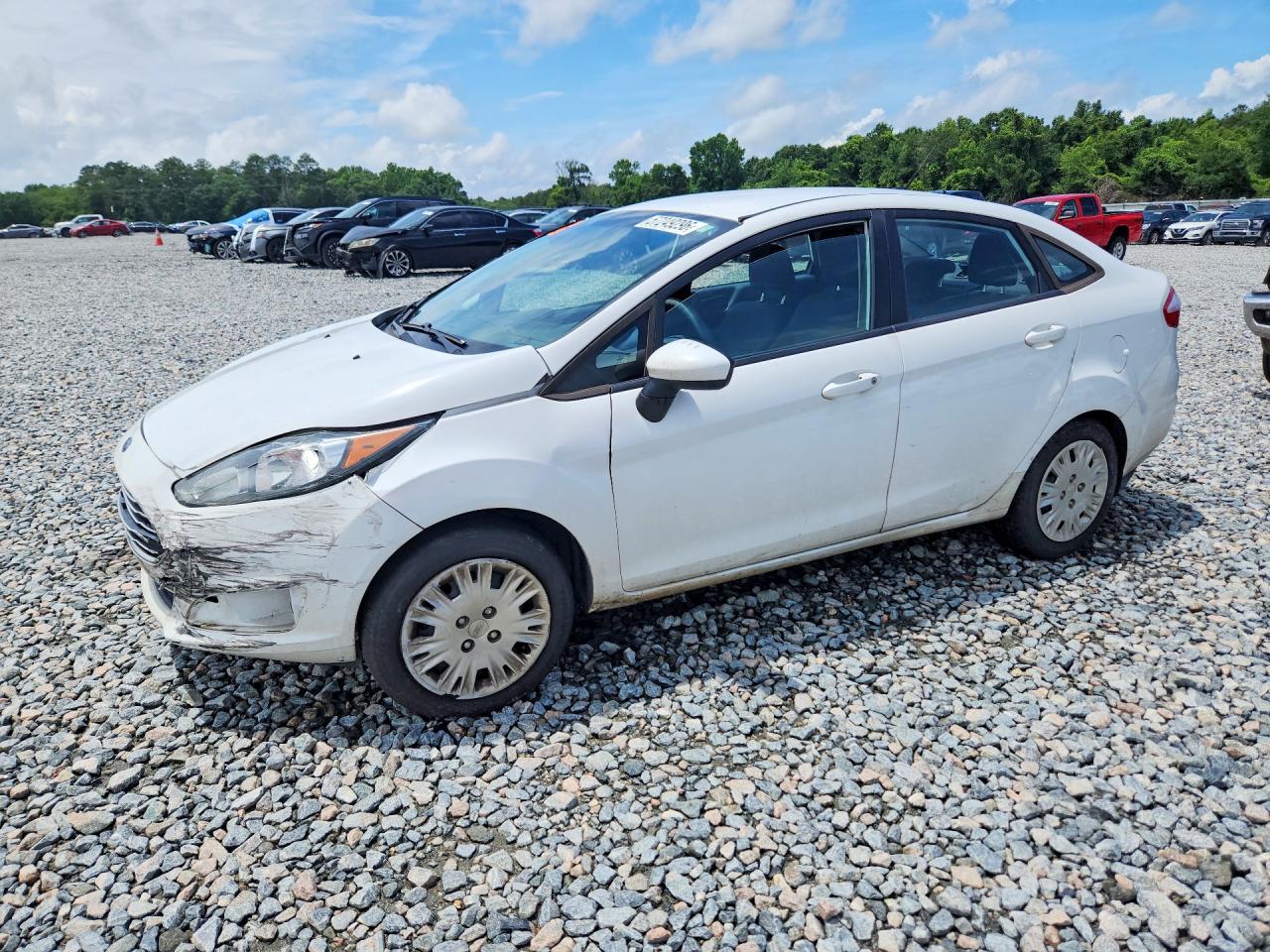 2014 Ford Fiesta S, VIN 3FADP4AJ3EM220819 — Front end