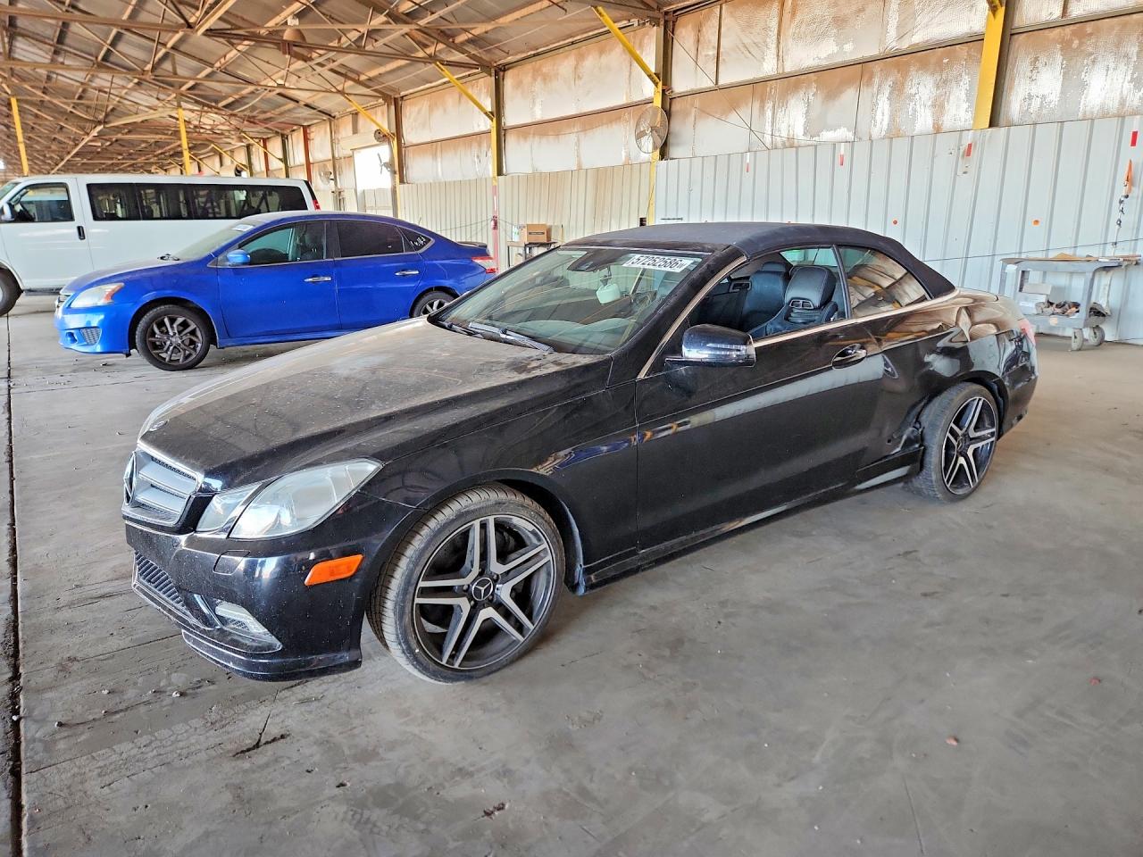 2011 Mercedes-Benz E 550, VIN WDDKK7CF9BF094073 — Front end