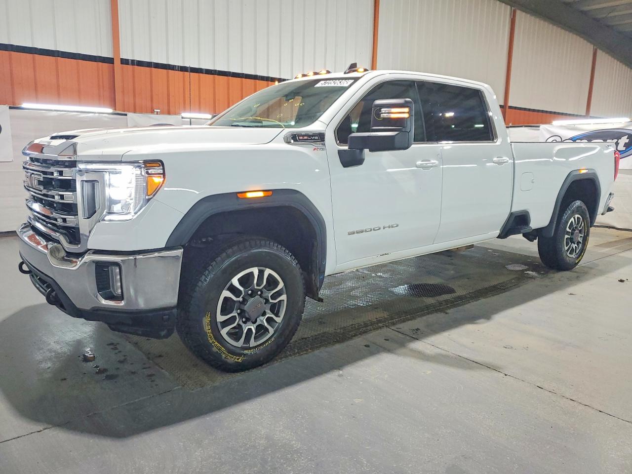 2023 GMC Sierra 3500HD SLE, VIN 1GT49TE76PF135795 — Normal wear