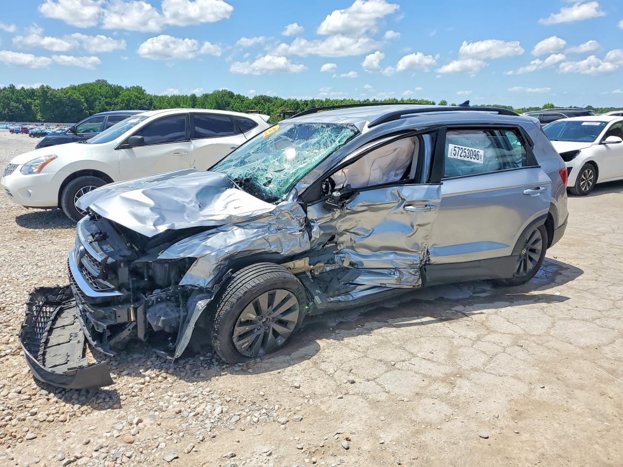 2023 Volkswagen Taos S, VIN 3VVCX7B29PM364166 — Side