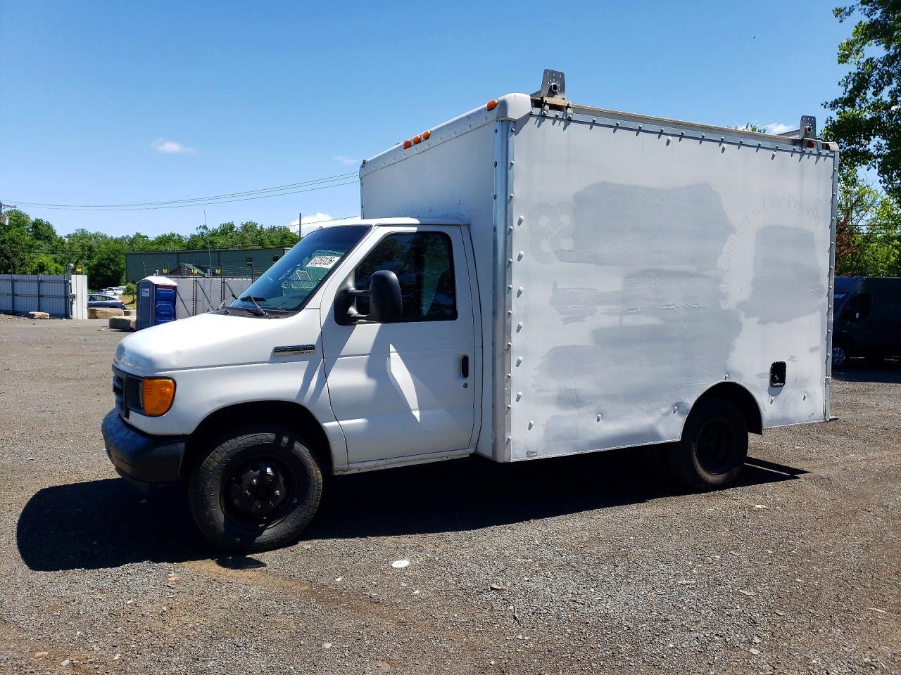 2006 Ford Econoline Commercial, VIN 1FDWE35L86HB20554 — Side