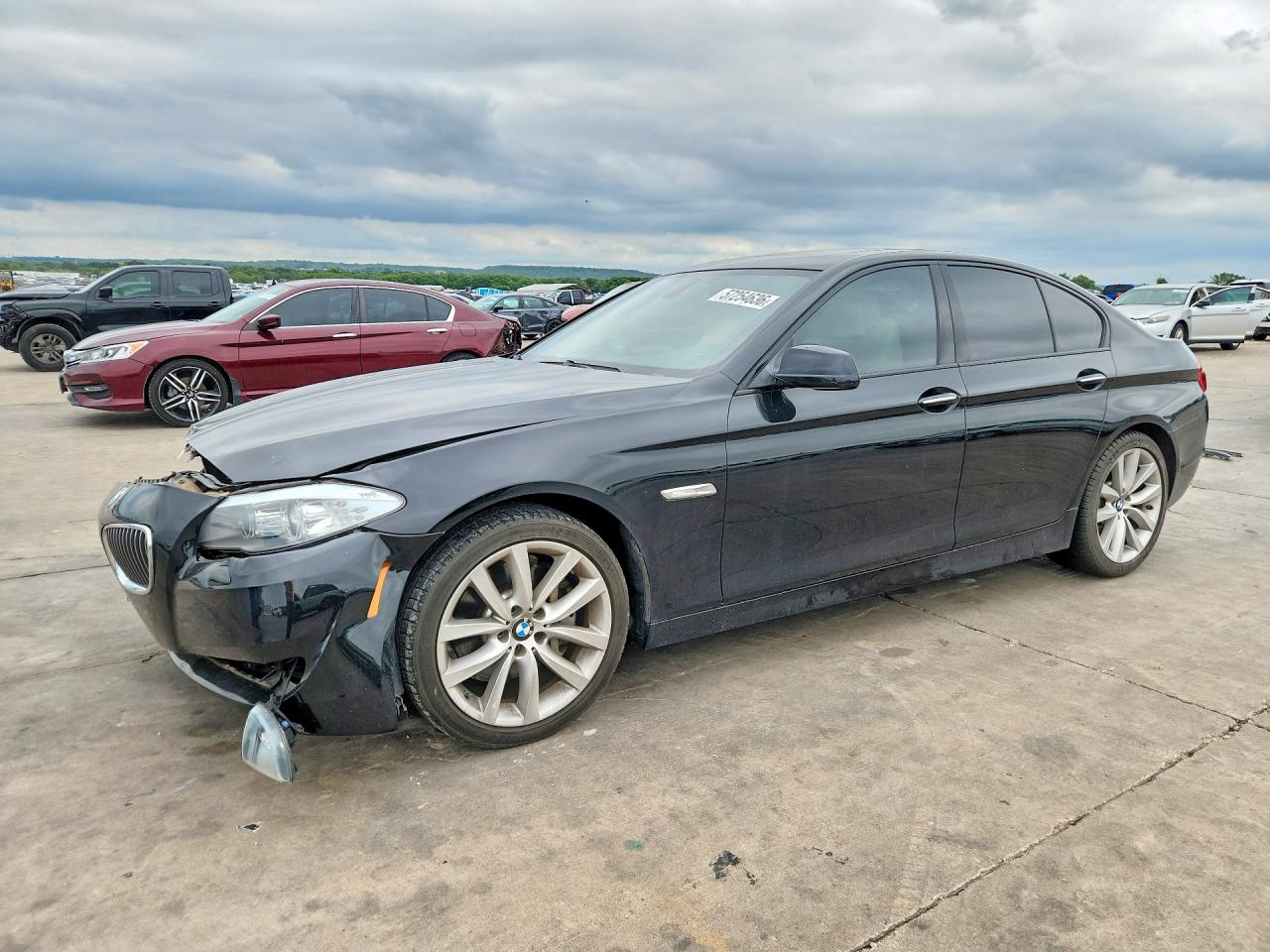 2011 BMW 5 Series 535i, VIN WBAFR7C56BC805922 — Front end