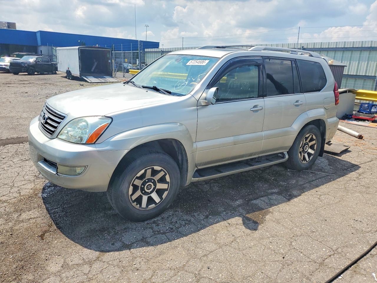 2005 Lexus GX 470, VIN JTJBT20X150087761 — Мелкие вмятины и царапины