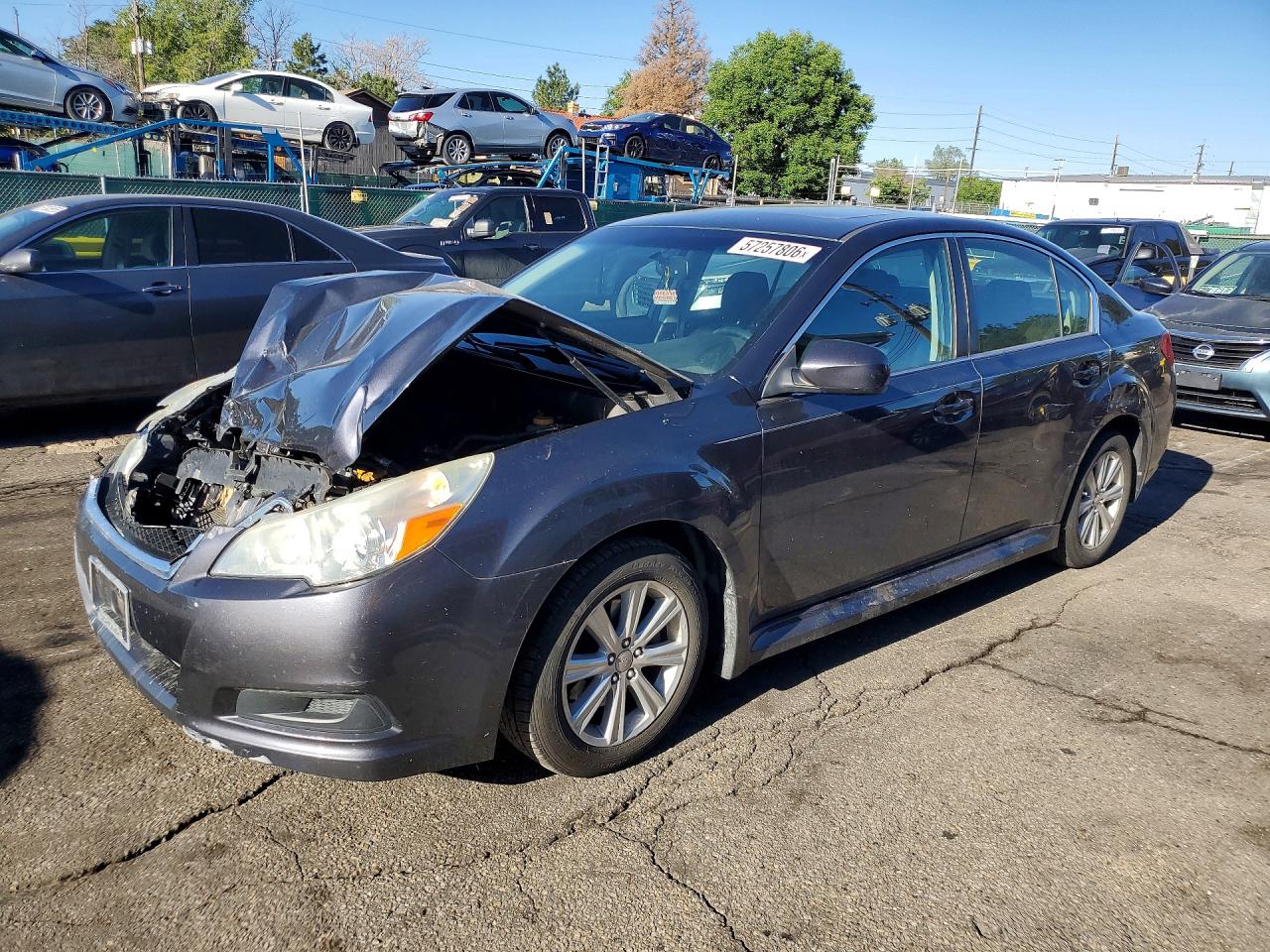 2011 Subaru Legacy Premium Power Moon, VIN 4S3BMBG64B3217555 — Перед