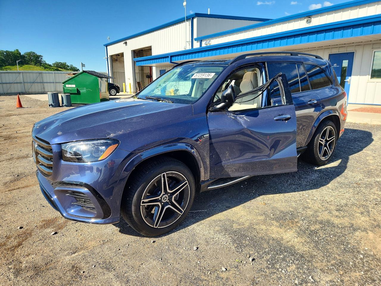 2026 Mercedes-Benz GLS 450, VIN 4JGFF5KEXTB517731 — Roof