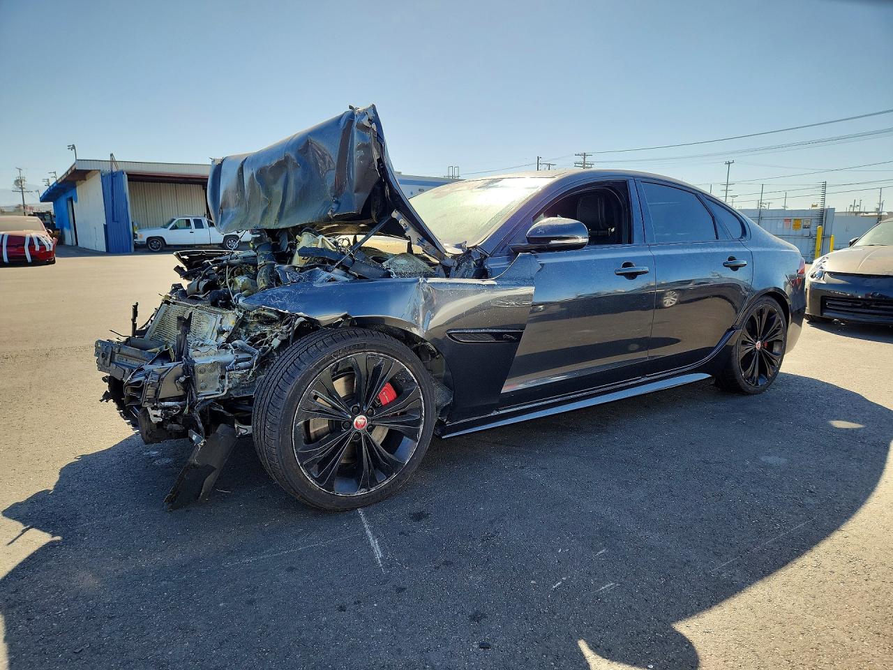 2022 Jaguar XF R-Dynamic SE, VIN SAJBL4GX4NCY91251 — Front end
