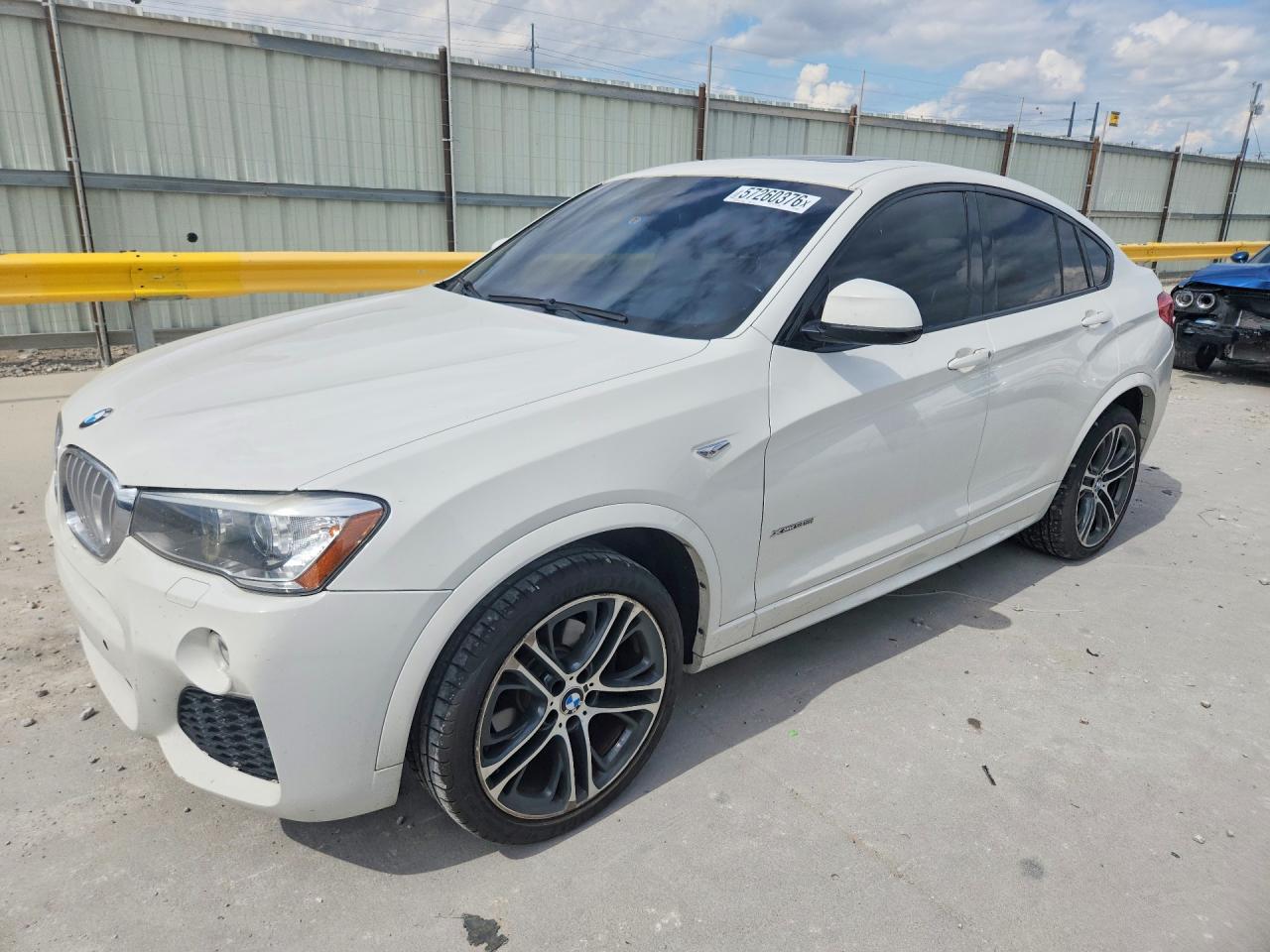 2015 BMW X4 xDrive35i, VIN 5UXXW5C50F0E88572 — Front end