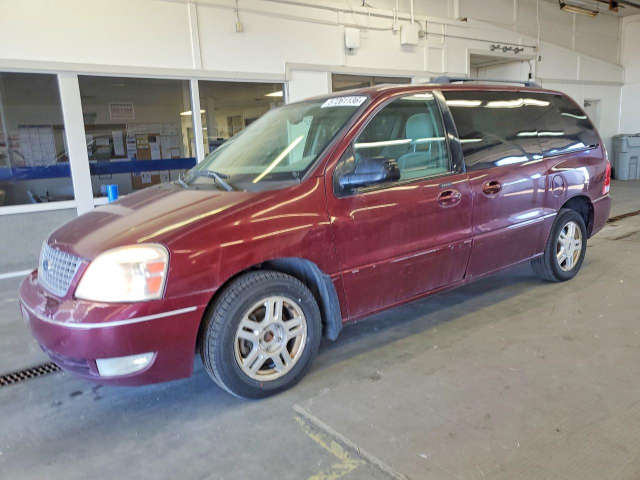 2006 Ford Freestar SEL, VIN 2FMZA52266BA23723 — Minor dents and scratches