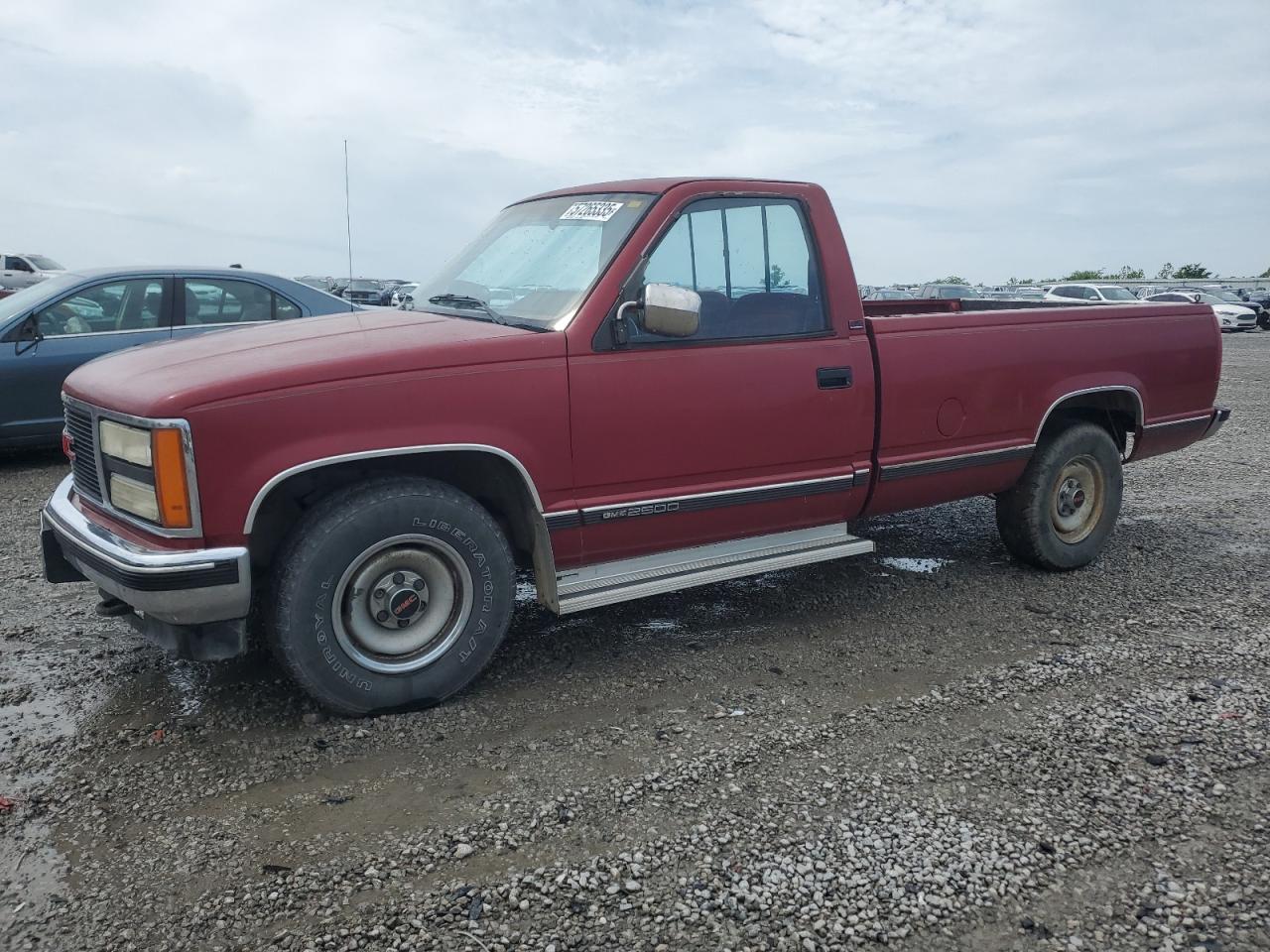 1990 GMC Sierra 2500, VIN 1GTFC24K8LE514419 — Engine fire