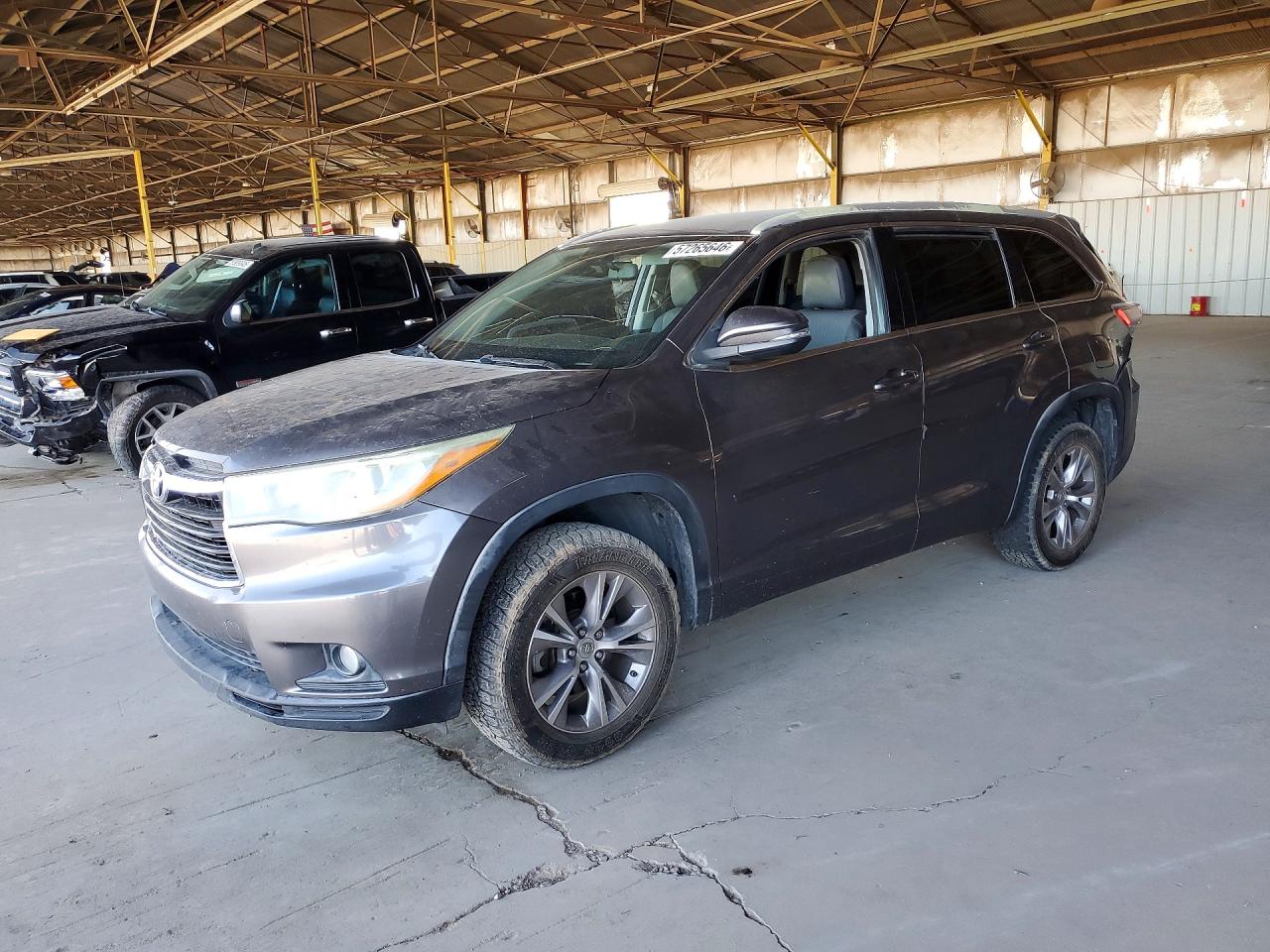 2015 Toyota Highlander LE Plus, VIN 5TDZKRFH9FS073232 — Rear end