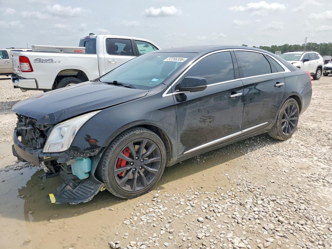 2016 Cadillac XTS Luxury Collection, VIN 2G61M5S39G9180935 — Front end