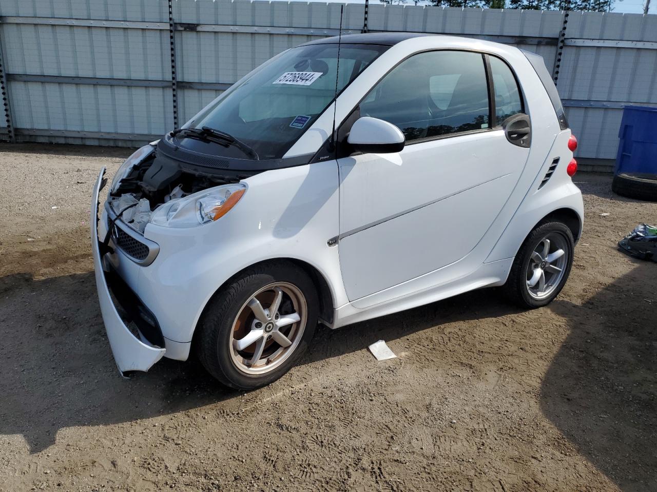 2015 Smart fortwo Passion, VIN WMEEJ3BA8FK800733 — По всему кузову