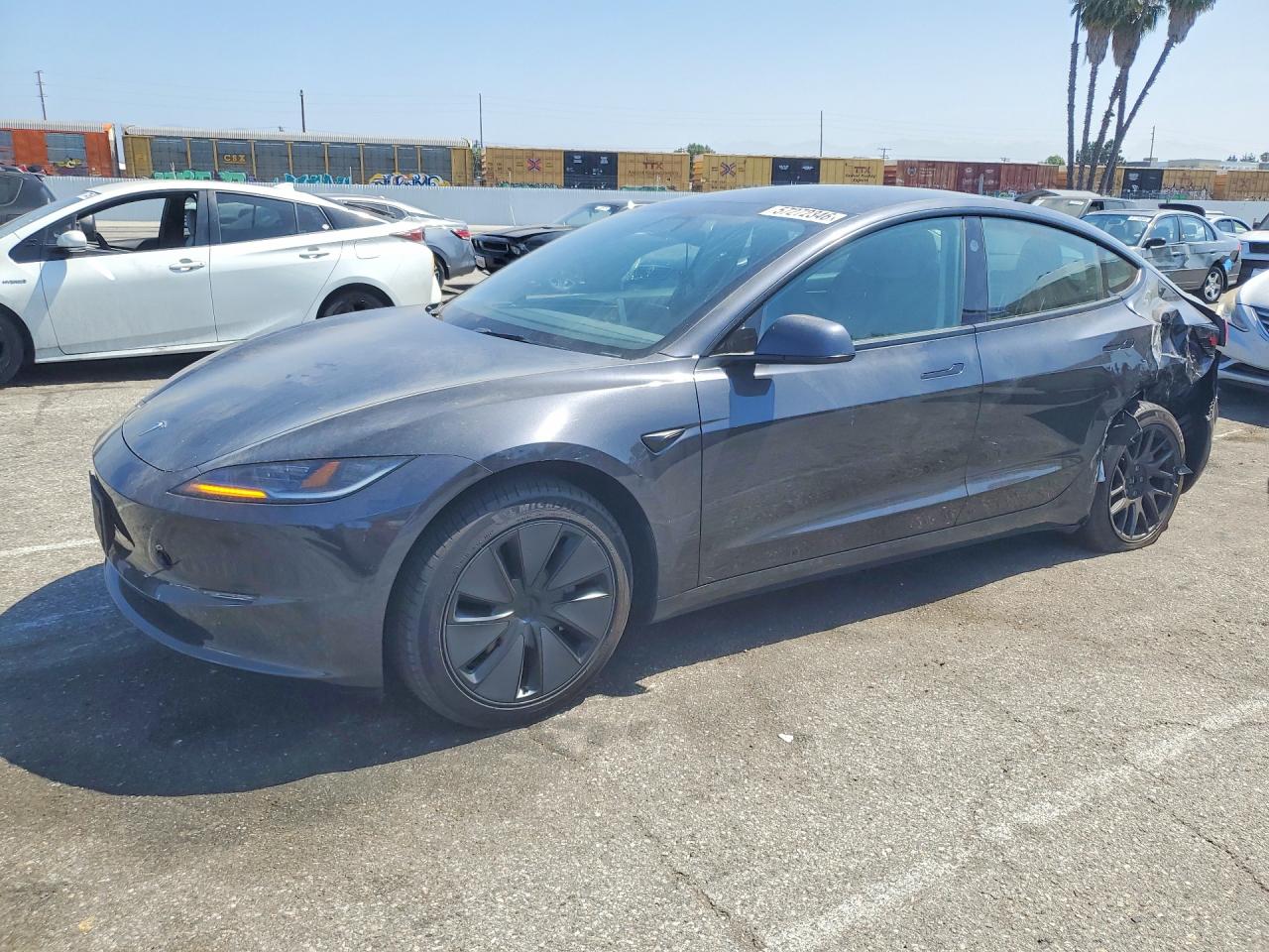 2024 Tesla Model 3, VIN 5YJ3E1EA9RF865019 — Зад