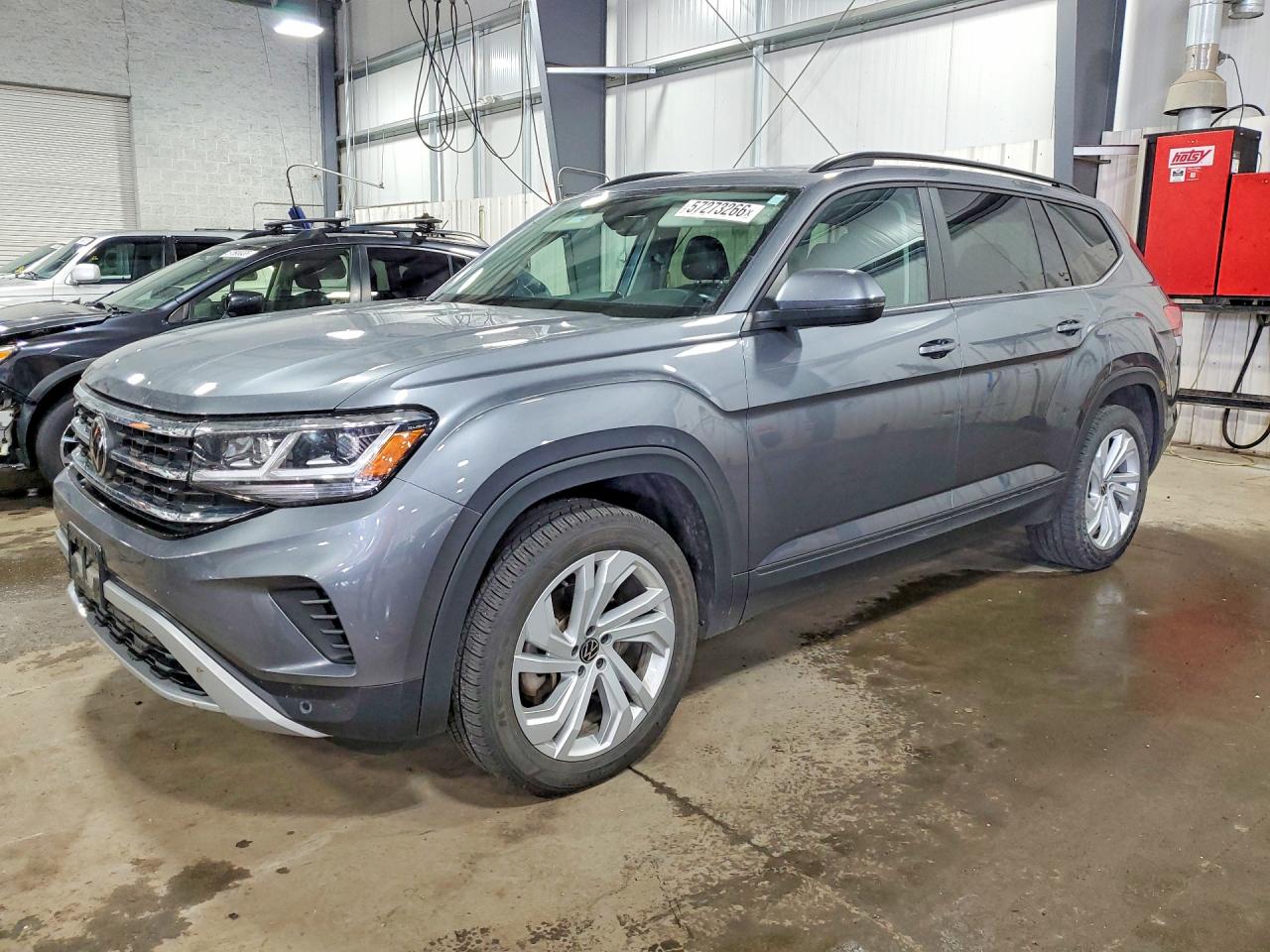 2021 Volkswagen Atlas SE, VIN 1V2KR2CA6MC509169 — Hail