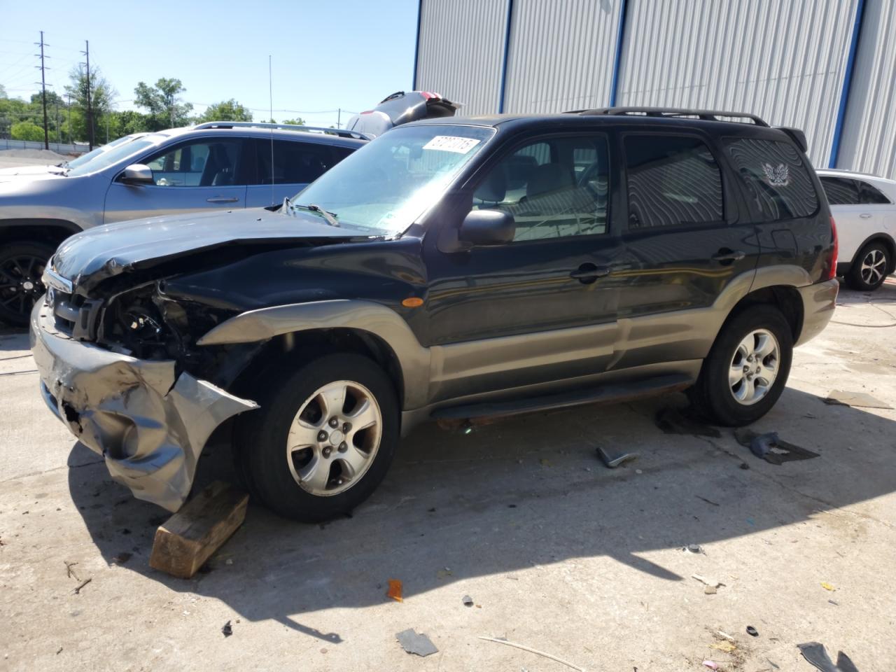2003 Mazda Tribute LX, VIN 4F2YZ04103KM08910 — Front end
