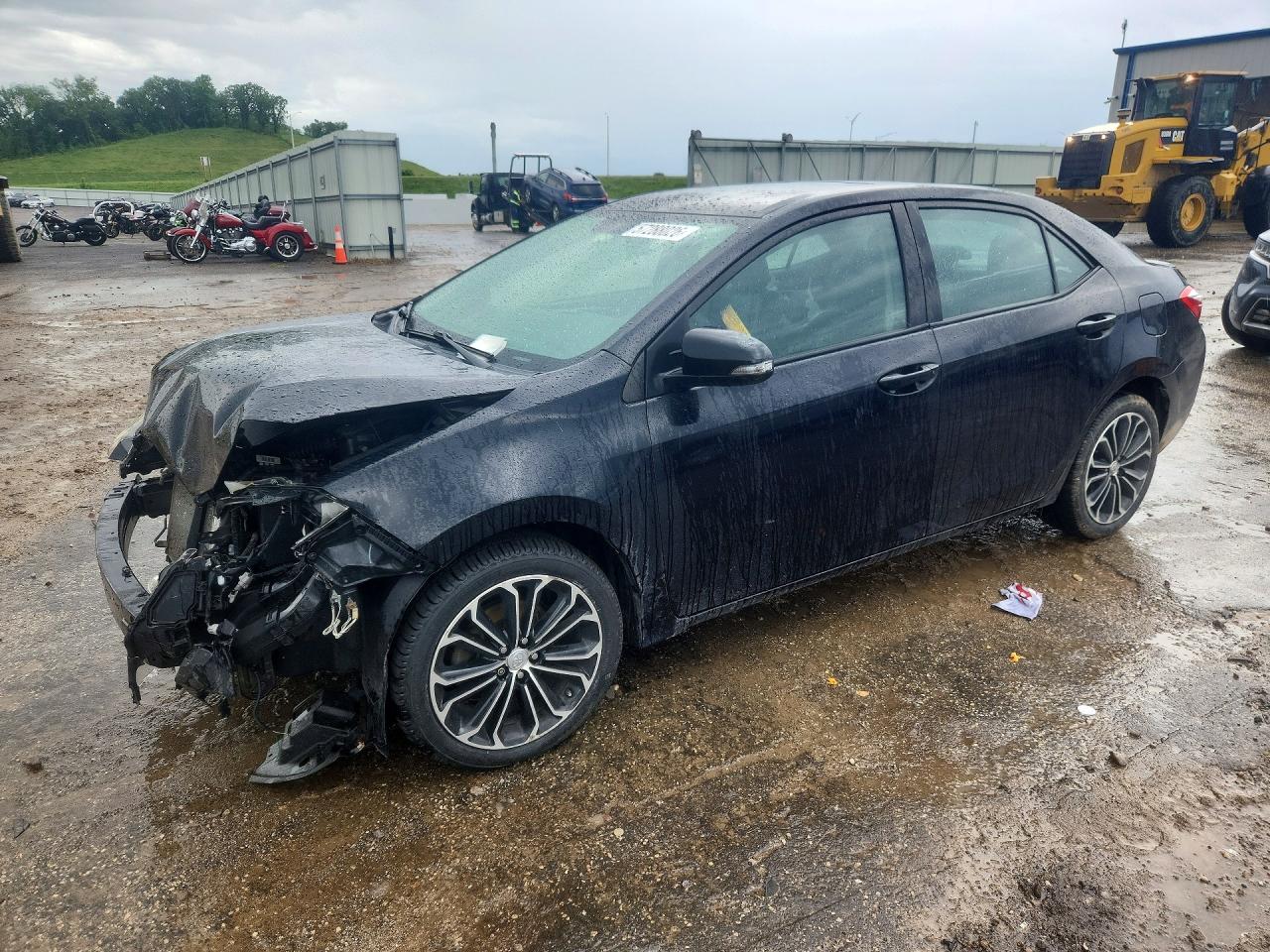 2014 Toyota Corolla LE, VIN 2T1BURHE0EC019761 — Front end
