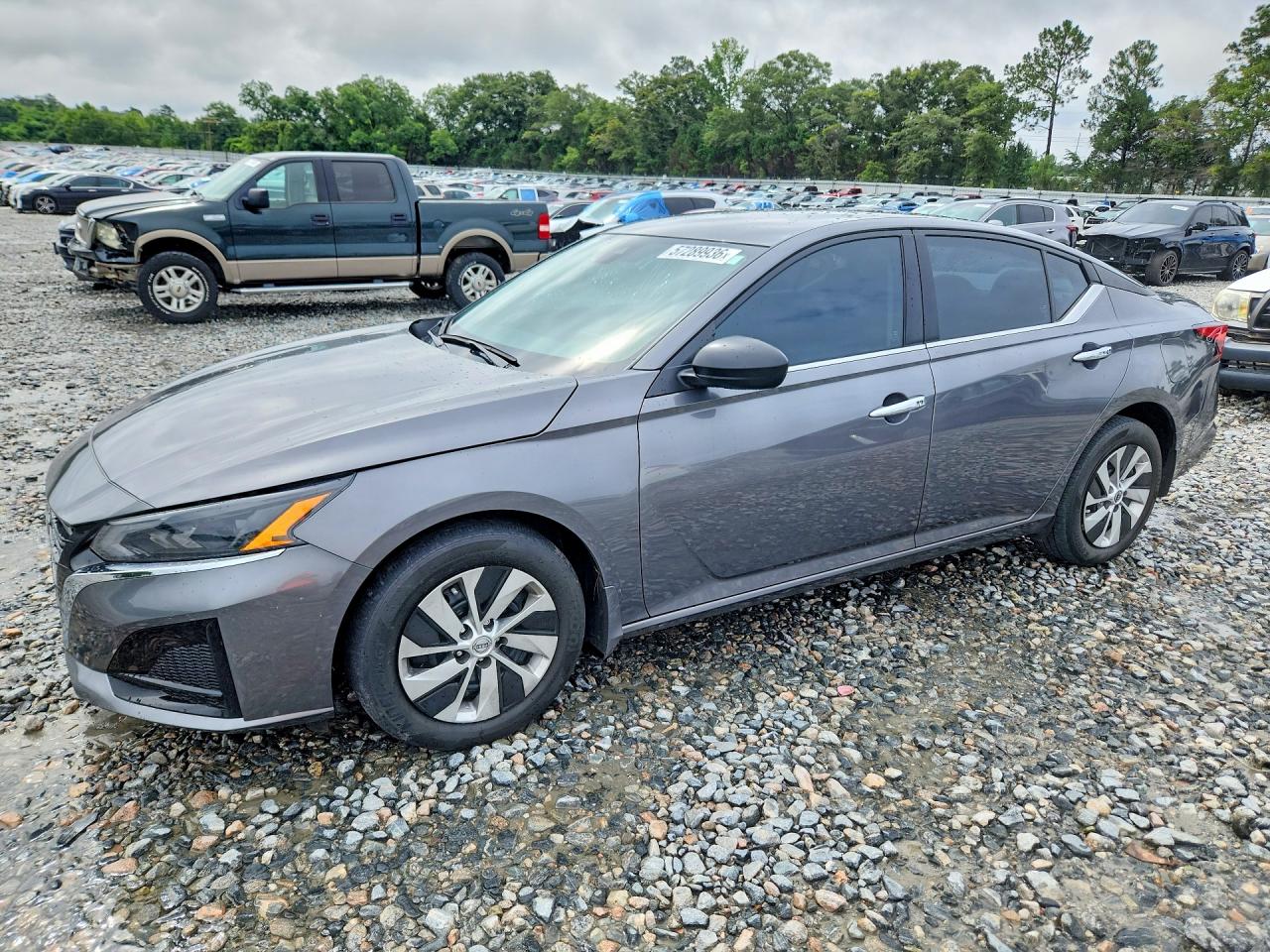 2024 Nissan Altima S, VIN 1N4BL4BV6RN417502 — Side