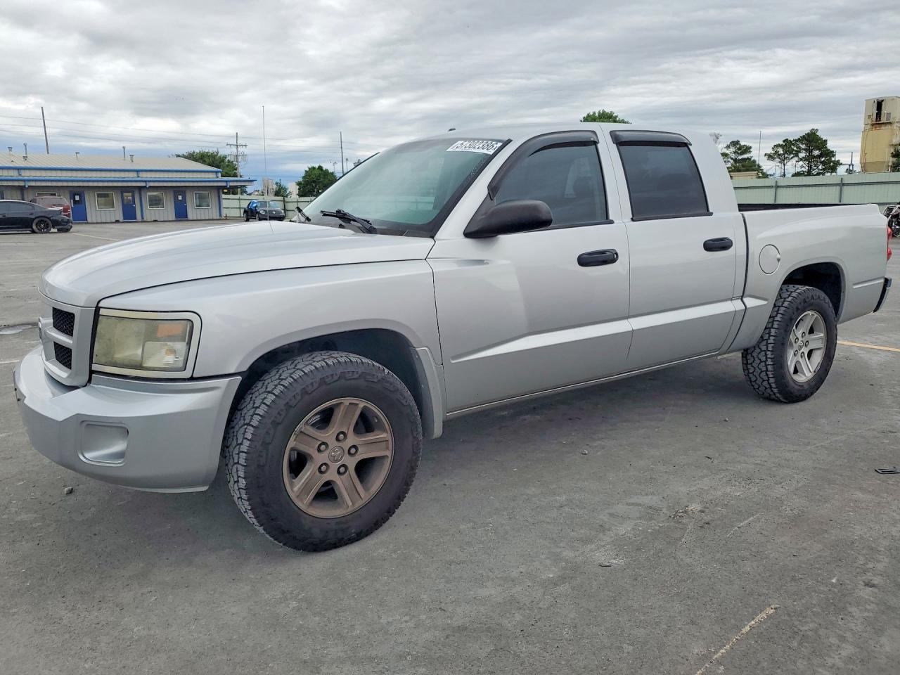 2011 Ram Dakota Big Horn, VIN 1D7RE3GK0BS511691 — Front end