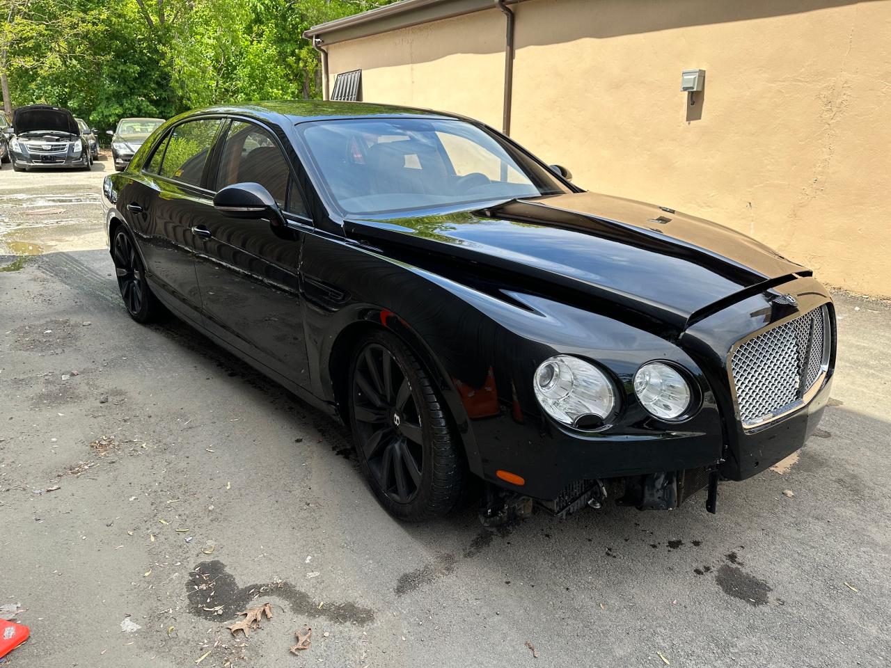 2014 Bentley Flying Spur, VIN SCBEC9ZA4EC094924 — Auction photo