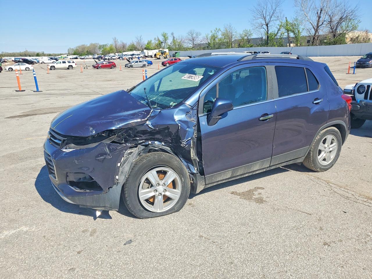 2018 Chevrolet Trax LT, VIN 3GNCJLSB3JL416498 — Перед