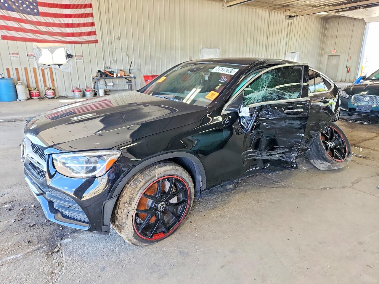 2020 Mercedes-Benz GLC 300, VIN W1N0J8EB6LF816761 — Side
