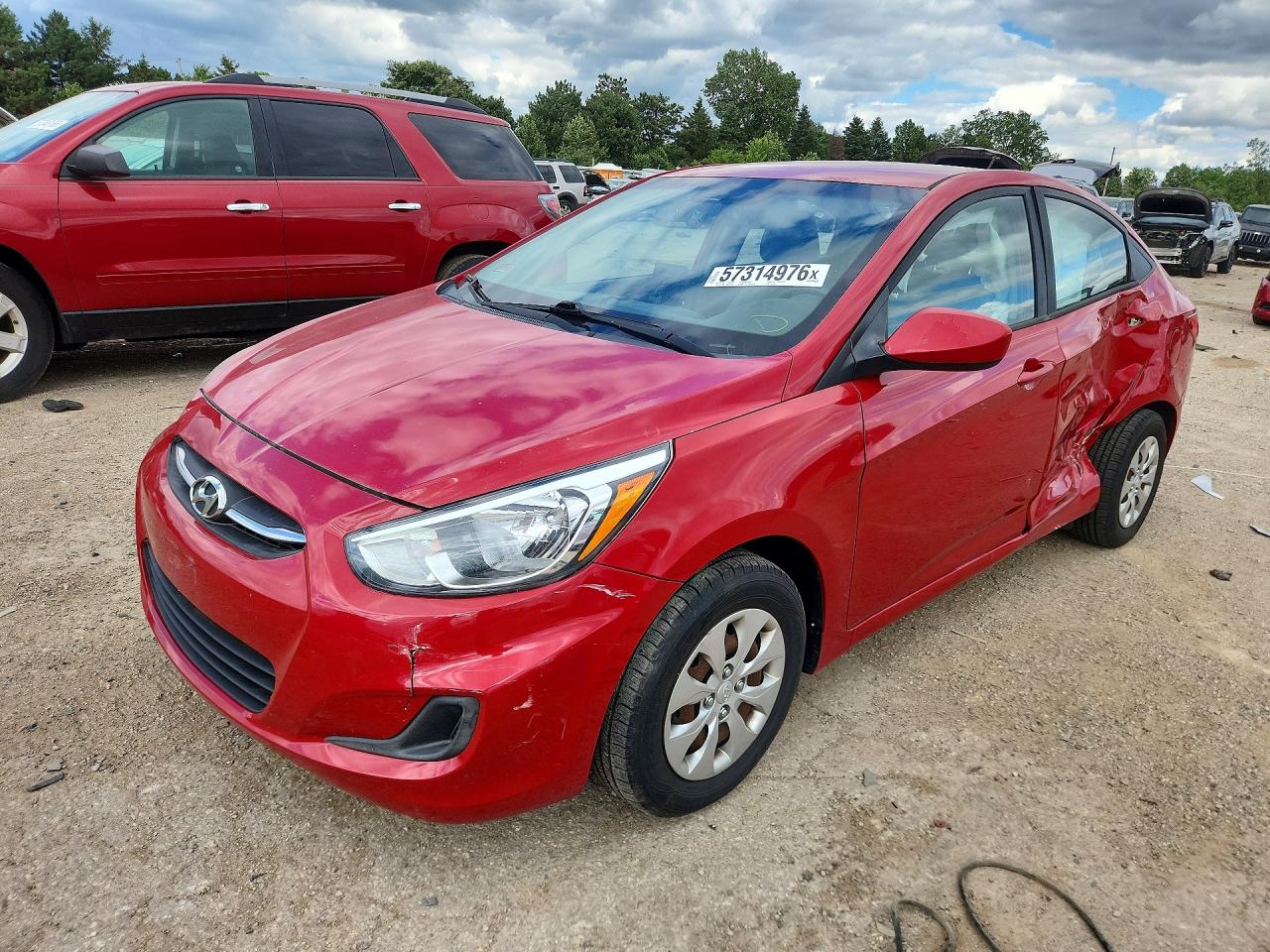 2016 Hyundai Accent SE, VIN KMHCT4AE9GU981353 — Auction photo 1 of 14