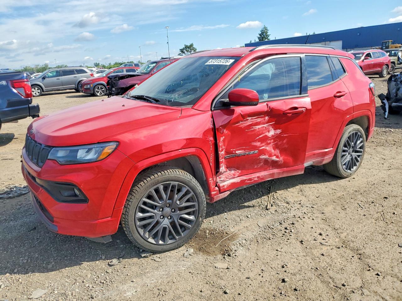 2022 Jeep Compass (RED) Edition, VIN 3C4NJDCB8NT131663 — Фото с аукциона 1 of 4