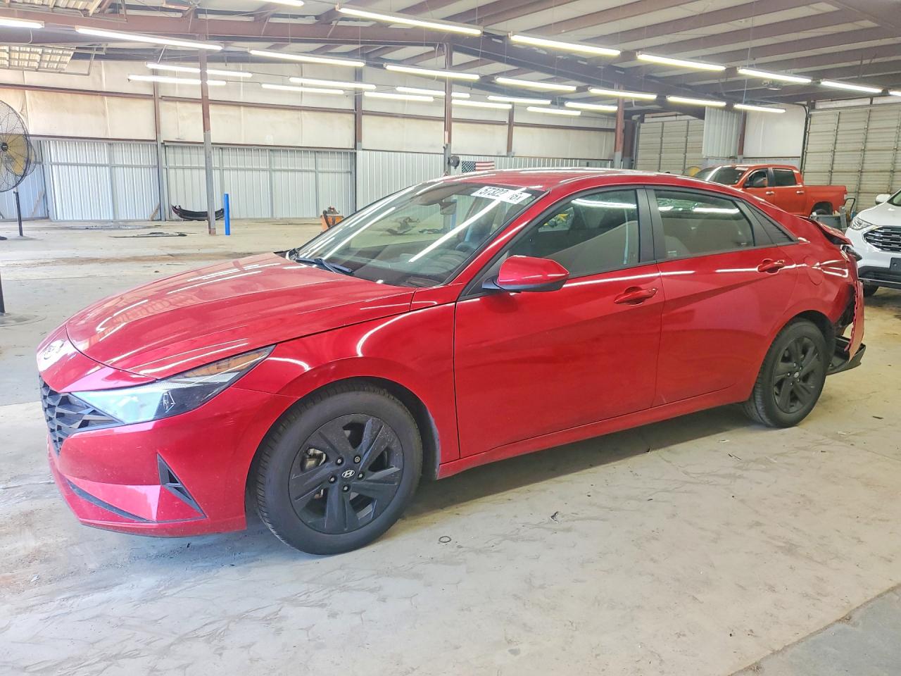 2021 Hyundai Elantra SEL, VIN 5NPLM4AG9MH024505 — Rear end
