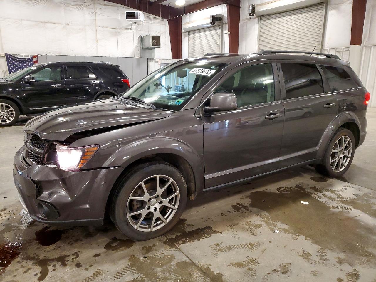 2016 Dodge Journey R/T, VIN 3C4PDDEG4GT117237 — Перед