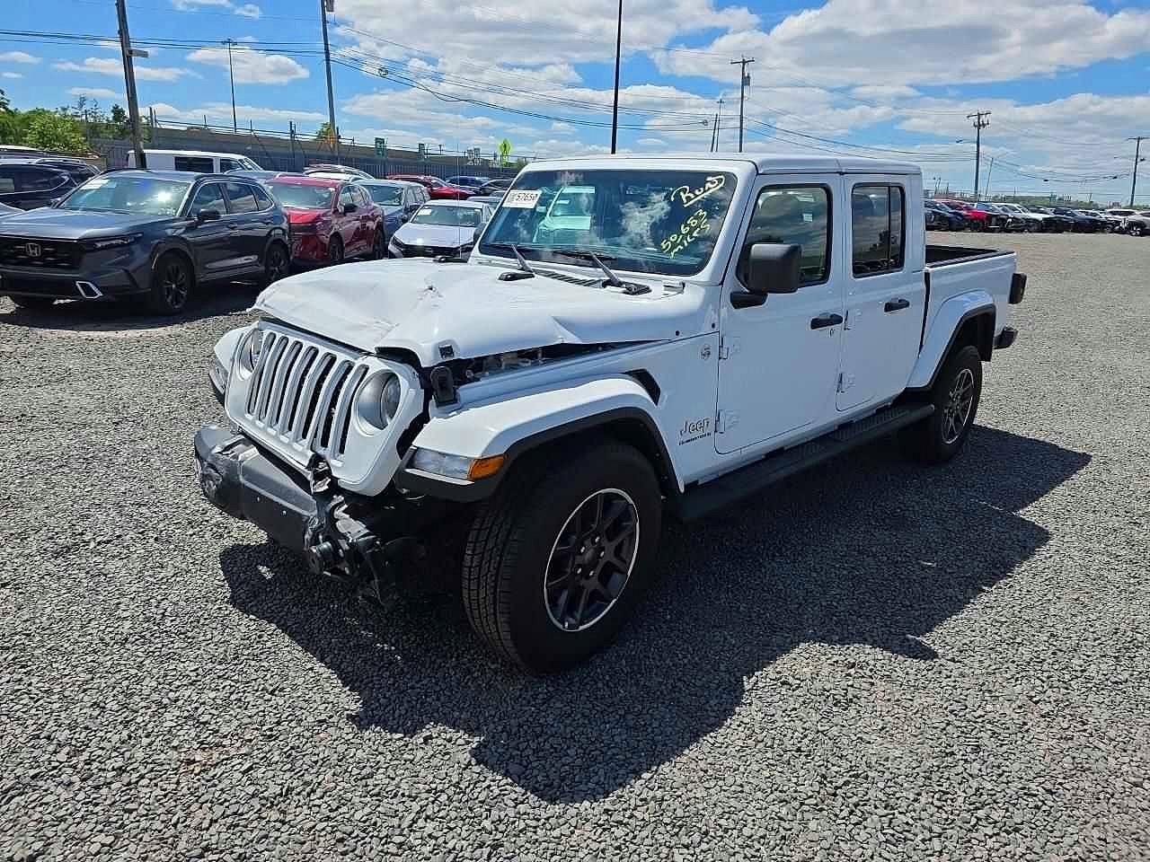 2023 Jeep Gladiator High Altitude, VIN 1C6HJTFG4PL533216 — Перед