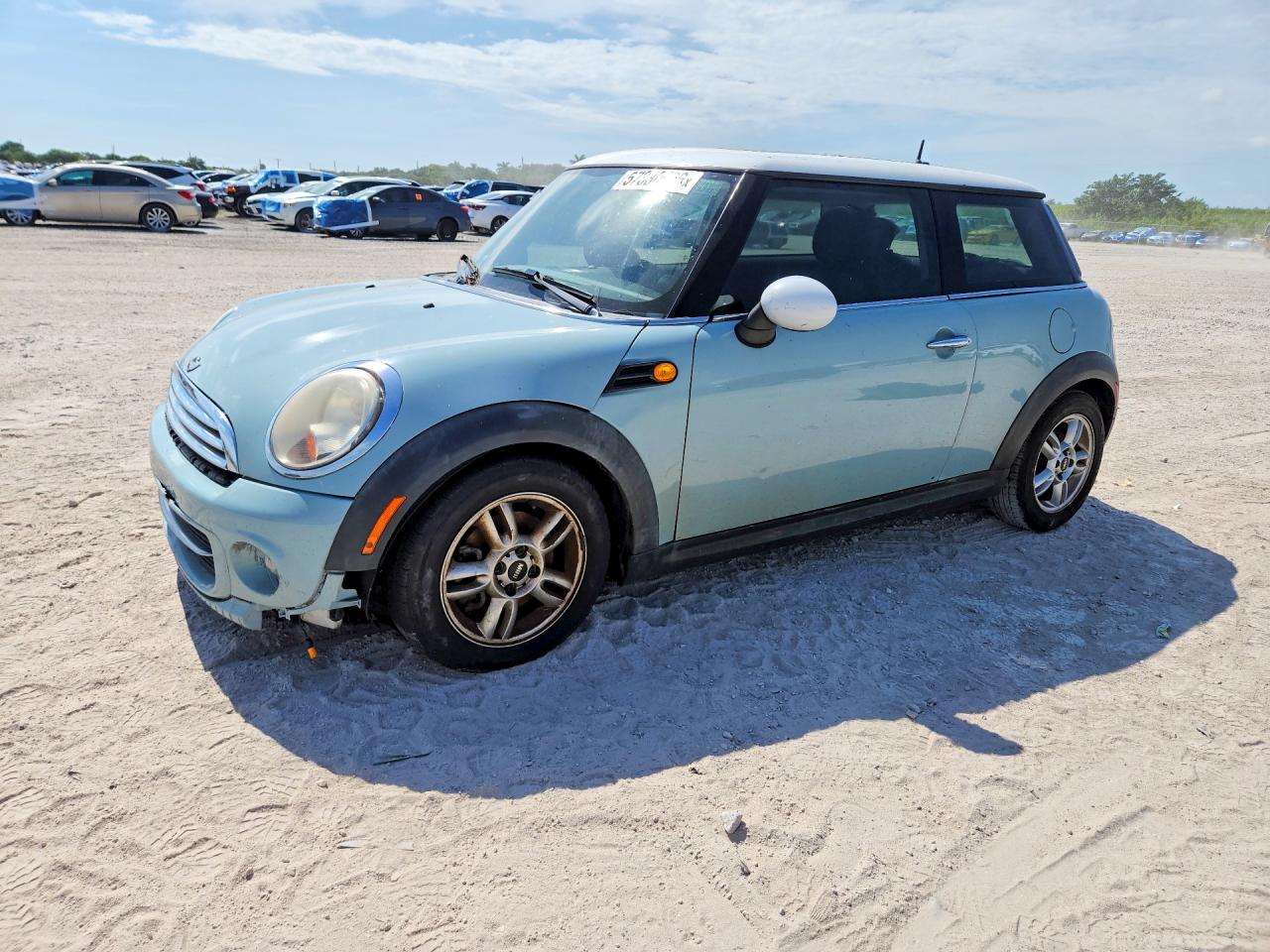 2012 MINI Hardtop, VIN WMWSU3C59CT259124 — Фото с аукциона 1 of 4