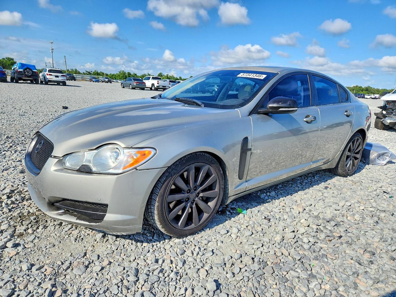 2011 Jaguar XF Premium, VIN SAJWA0GB8BLS18379 — Auction photo 1 of 12