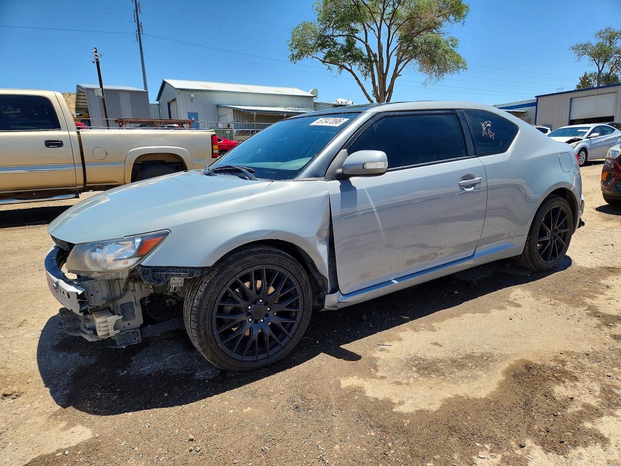 2013 Scion tC, VIN JTKJF5C70D3063069 — Front end