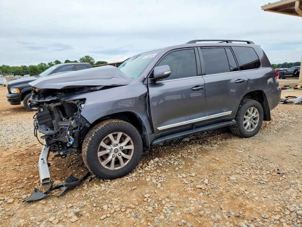 2019 Toyota Land Cruiser, VIN JTMCY7AJ7K4080415 — Front end