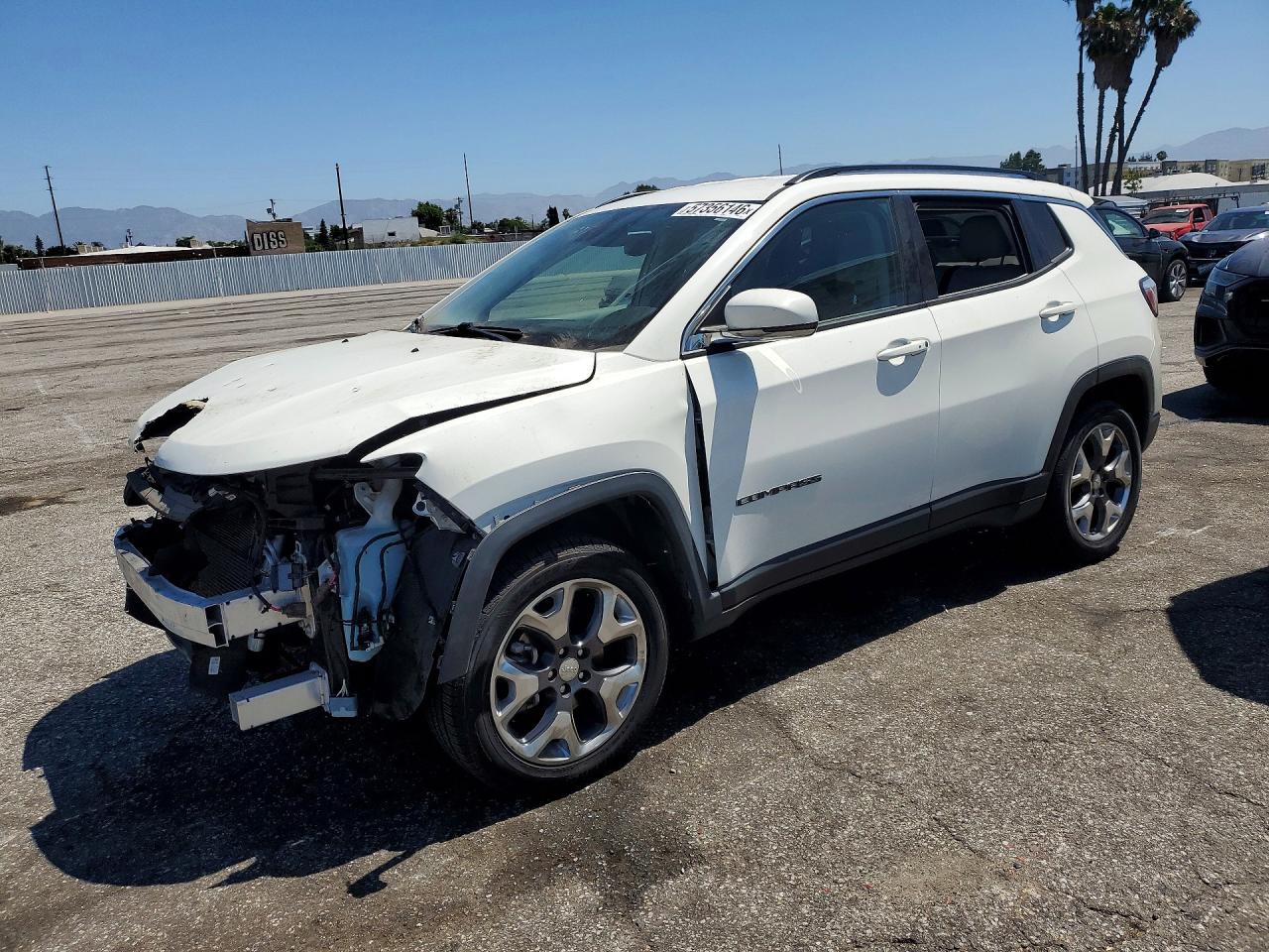 2020 Jeep Compass Limited, VIN 3C4NJDCB5LT127244 — Front end