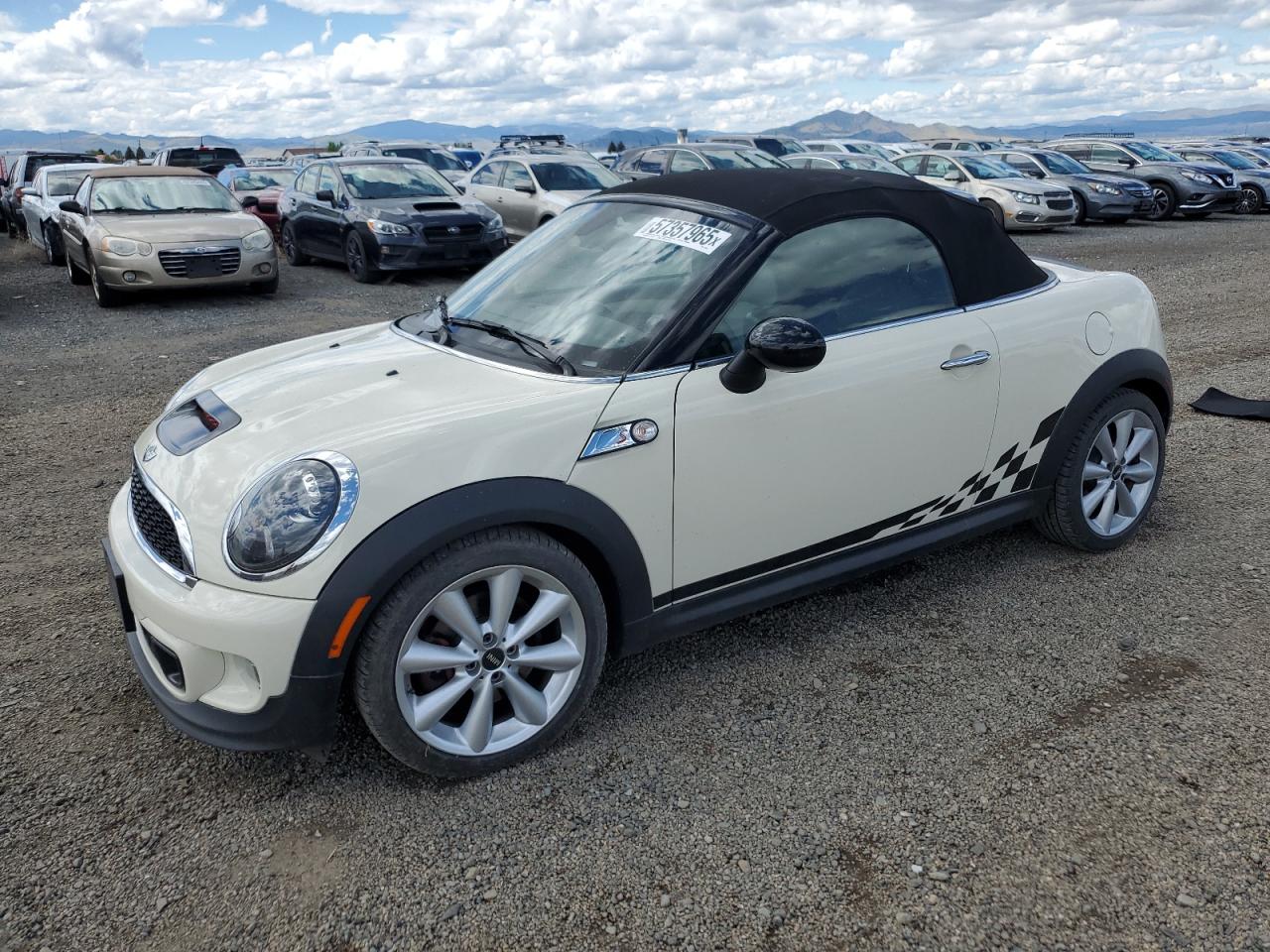2014 MINI Roadster S, VIN WMWSY3C54ET566403 — Side