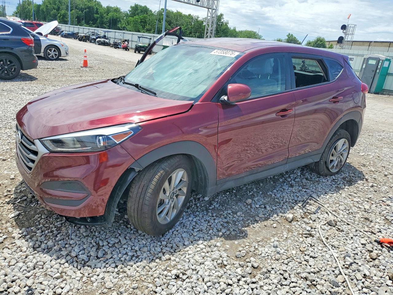 2017 Hyundai Tucson SE, VIN KM8J23A43HU576392 — Side