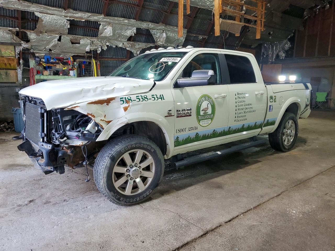 2018 Ram 3500 Laramie, VIN 3C63R3EL0JG408381 — Front end