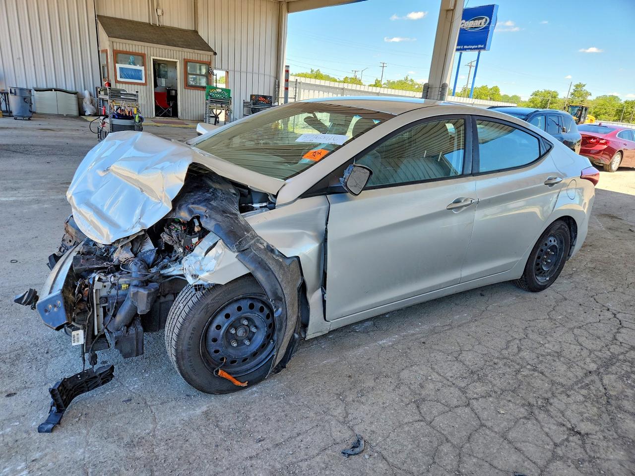 2016 Hyundai Elantra SE, VIN 5NPDH4AE5GH719530 — Front end