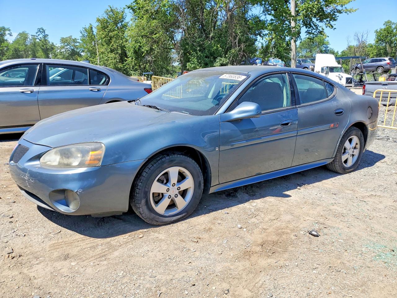 2007 Pontiac Grand Prix, VIN 2G2WP582X71138334 — Front end