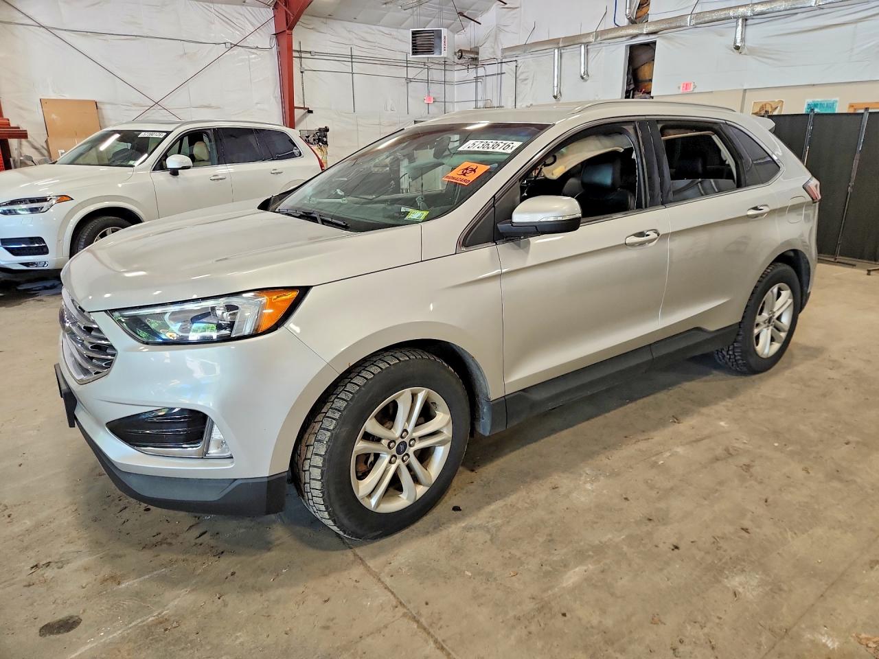 2019 Ford Edge SEL, VIN 2FMPK4J96KBB39916 — Minor dents and scratches