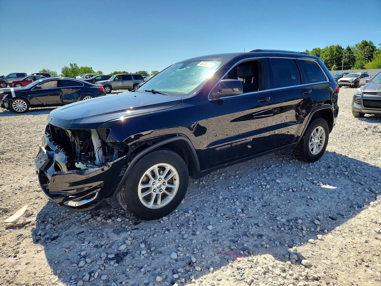 2018 Jeep Grand Cherokee Altitude, VIN 1C4RJFAG3JC187866 — Перед
