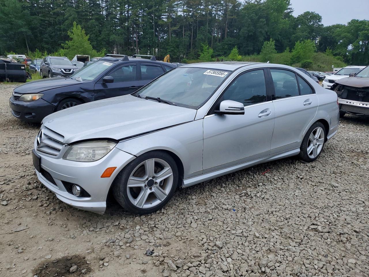 2010 Mercedes-Benz C 300 Sport, VIN WDDGF8BBXAR119767 — Мелкие вмятины и царапины