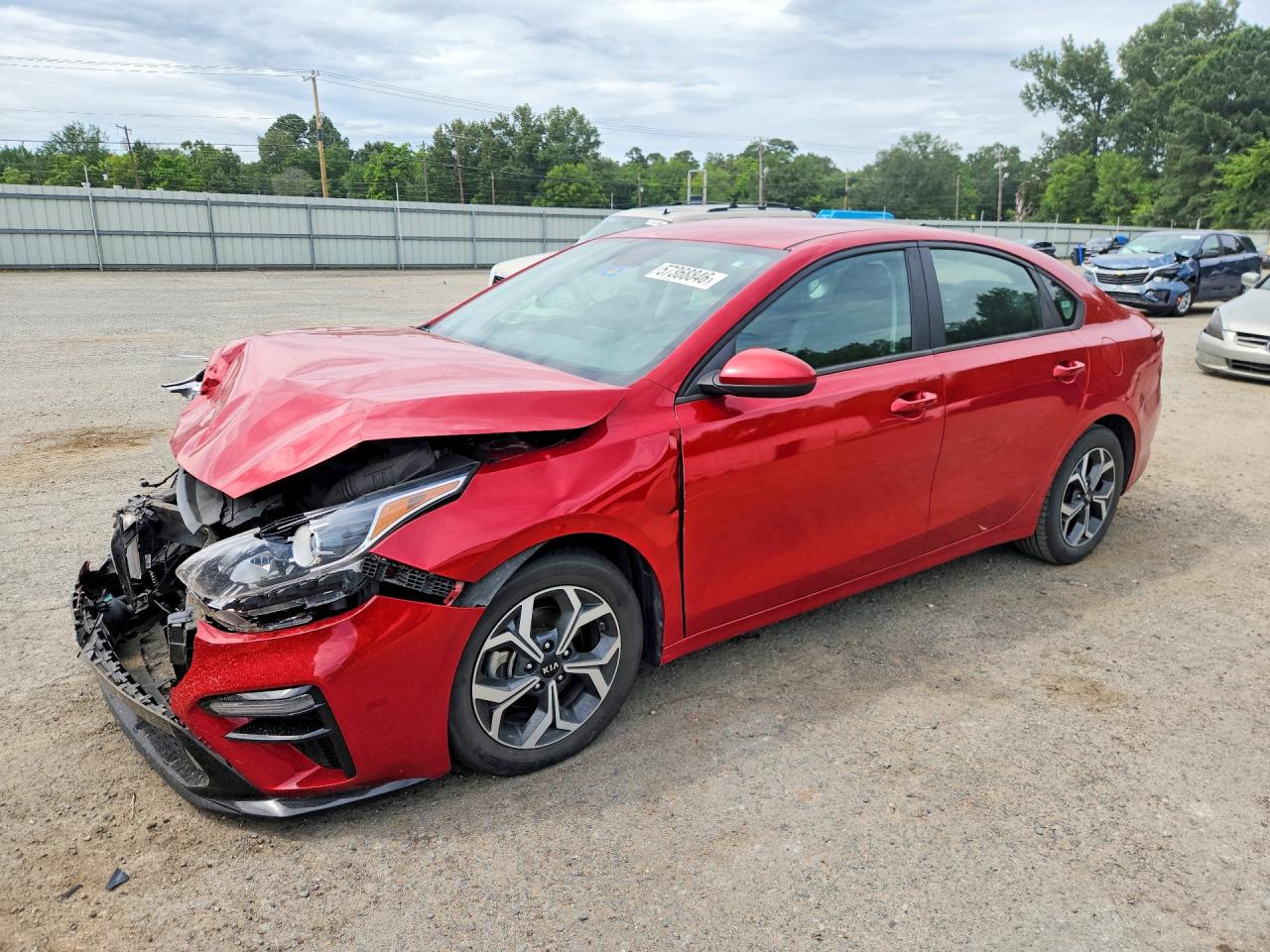 2021 Kia Forte LXS, VIN 3KPF24AD8ME340250 — Front end