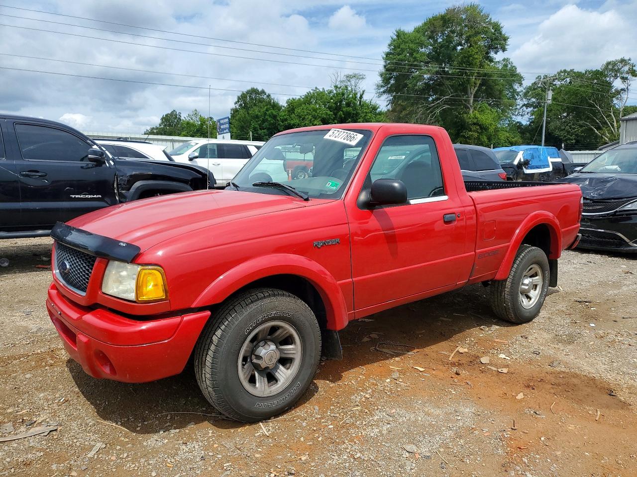 2002 Ford Ranger XL, VIN 1FTYR10U12TA04948 — Front end