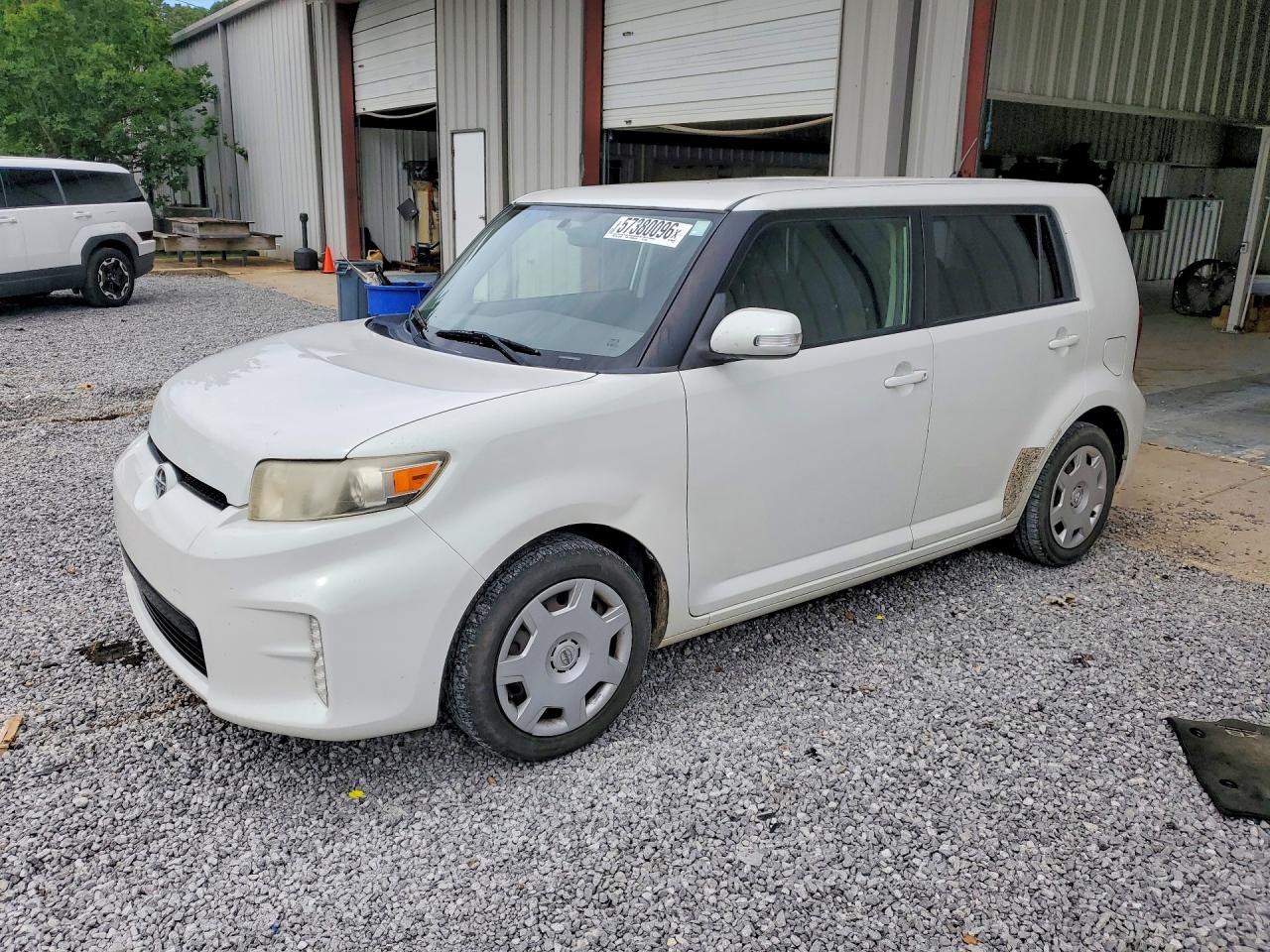 2014 Scion xB Release Series 10.0, VIN JTLZE4FE7EJ062360 — Minor dents and scratches