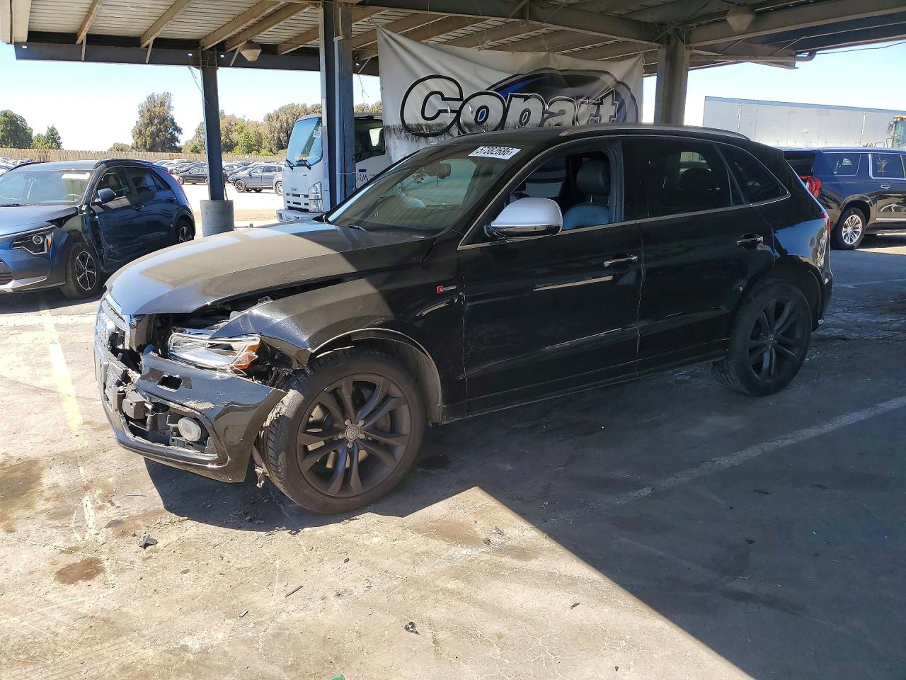 2016 Audi SQ5 Premium Plus, VIN WA1CCAFP5GA033315 — Перед