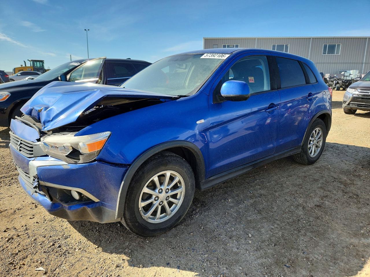 2017 Mitsubishi Outlander Sport SE, VIN JA4AJ3AU5HZ608618 — Front end
